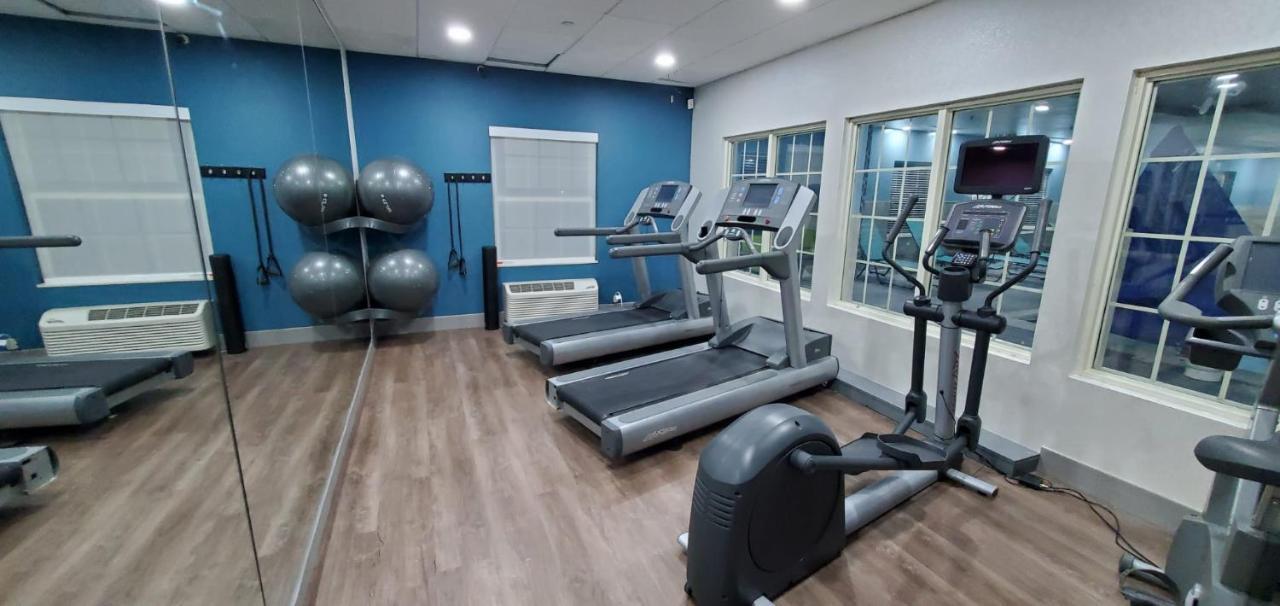 Holiday Inn Express & Suites Williamsburg By Ihg Eksteriør bilde