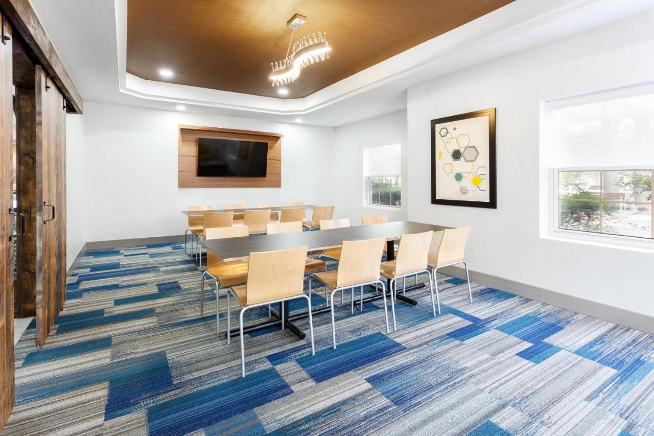 Holiday Inn Express & Suites Williamsburg By Ihg Eksteriør bilde