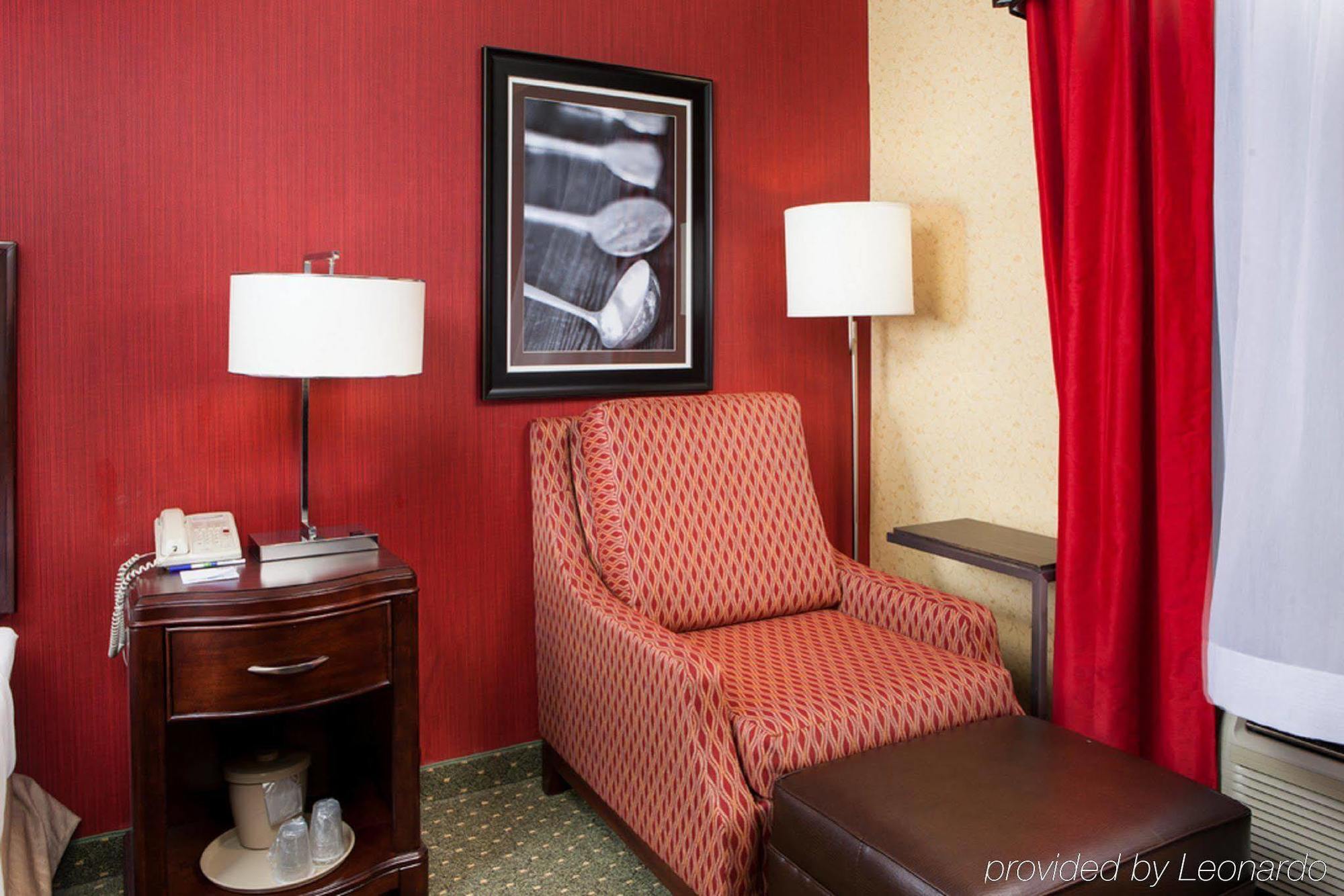 Holiday Inn Express & Suites Williamsburg By Ihg Eksteriør bilde