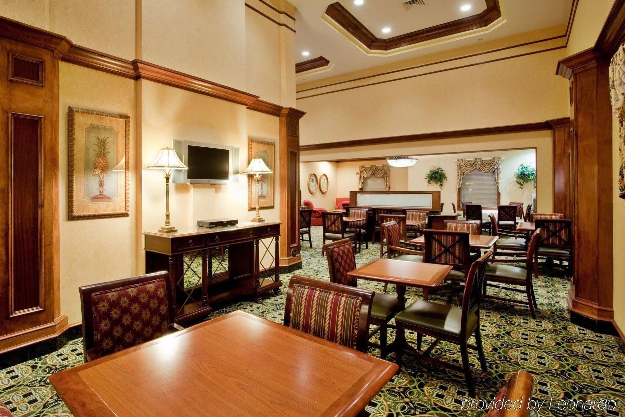 Holiday Inn Express & Suites Williamsburg By Ihg Eksteriør bilde